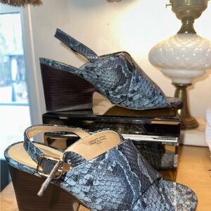 Talbots Blue Snakeskin Wedge Sandals